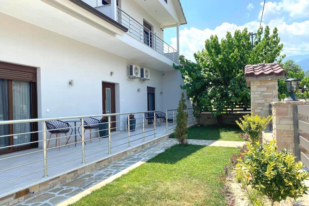 Photo of Buildings in Loutraki