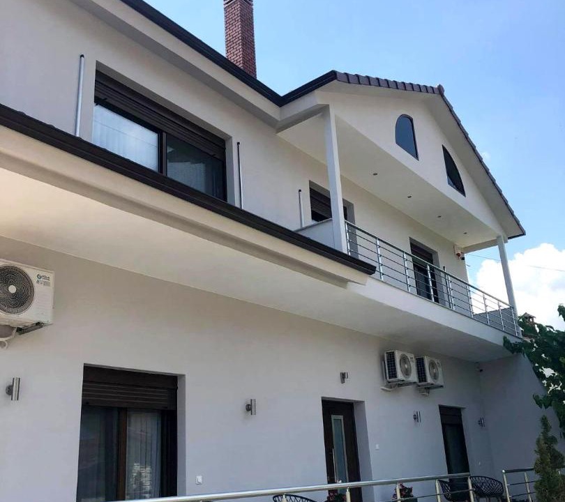 Photo of Buildings in Loutraki