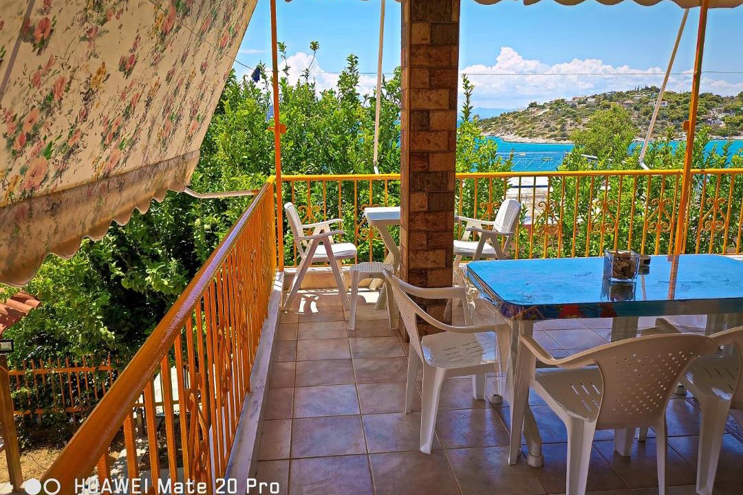 Photo of Patio Balcony in Salamis