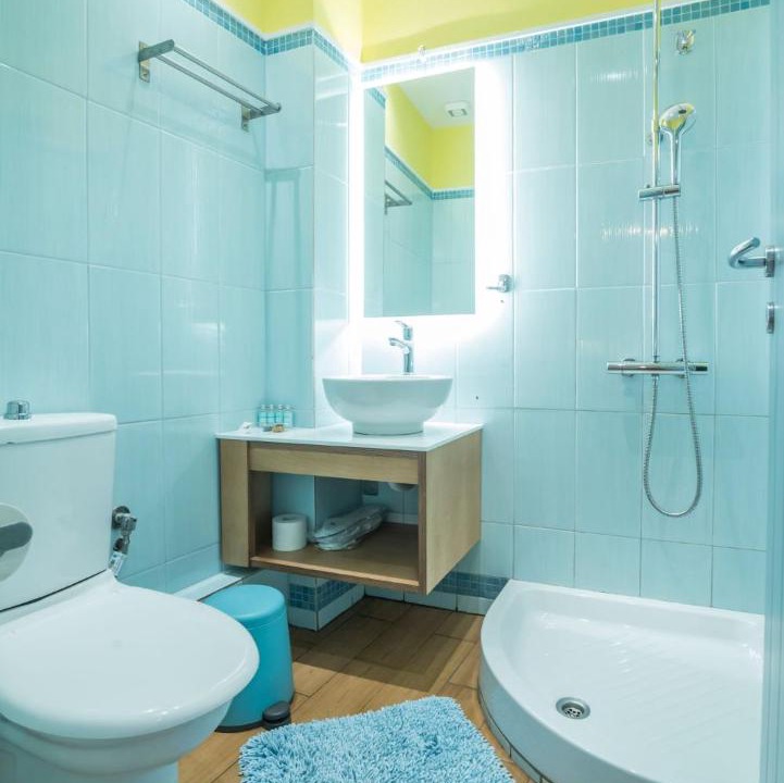 Photo of Bathroom in Scala