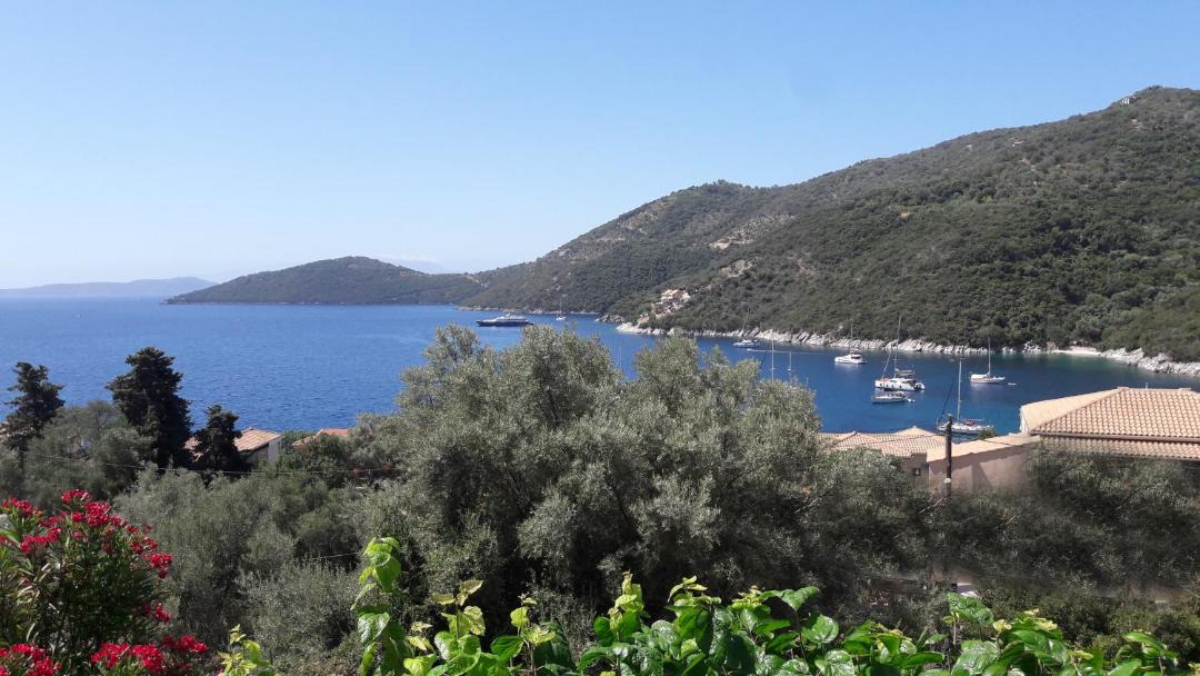 Photo of Others in Mikros Gialos
