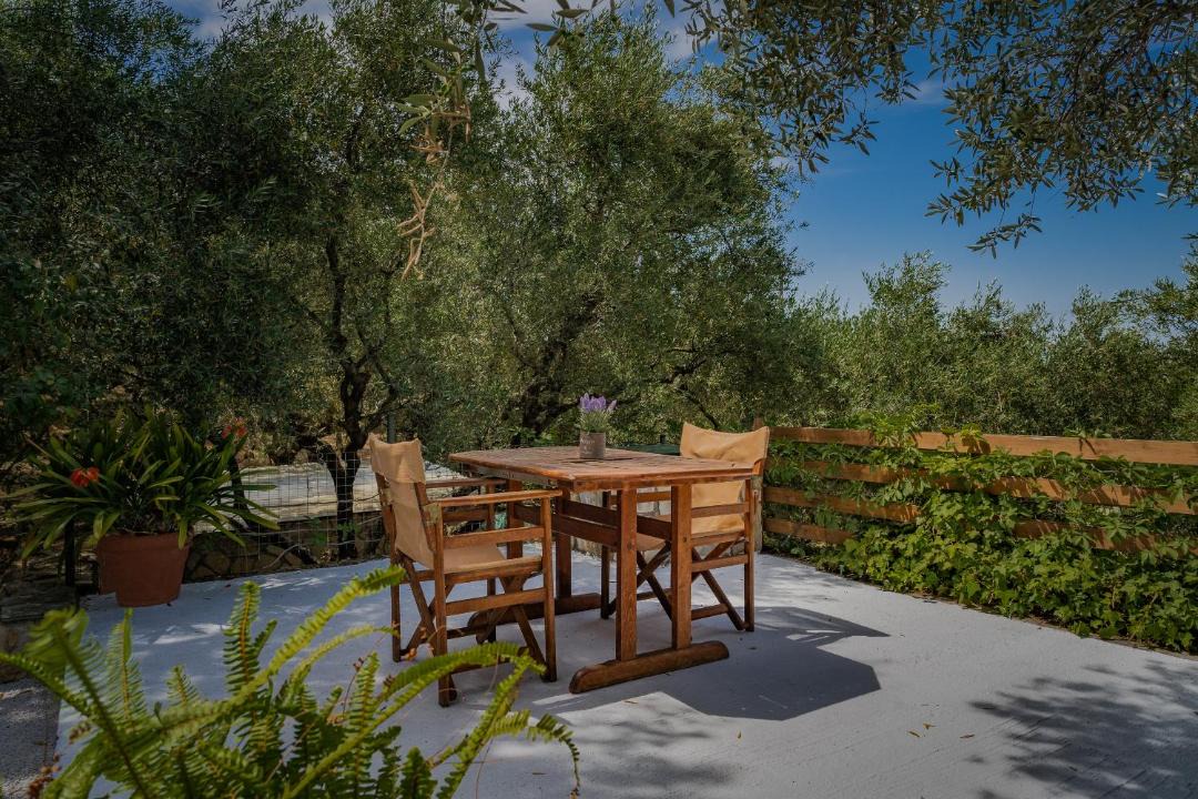 Photo of Patio Balcony in Marathias
