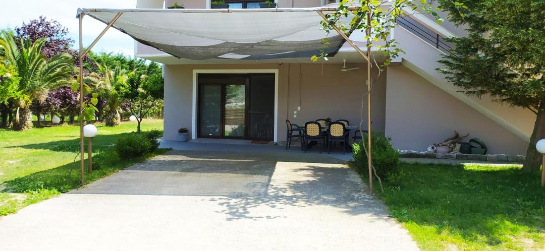 Photo of Buildings in Nea Peramos