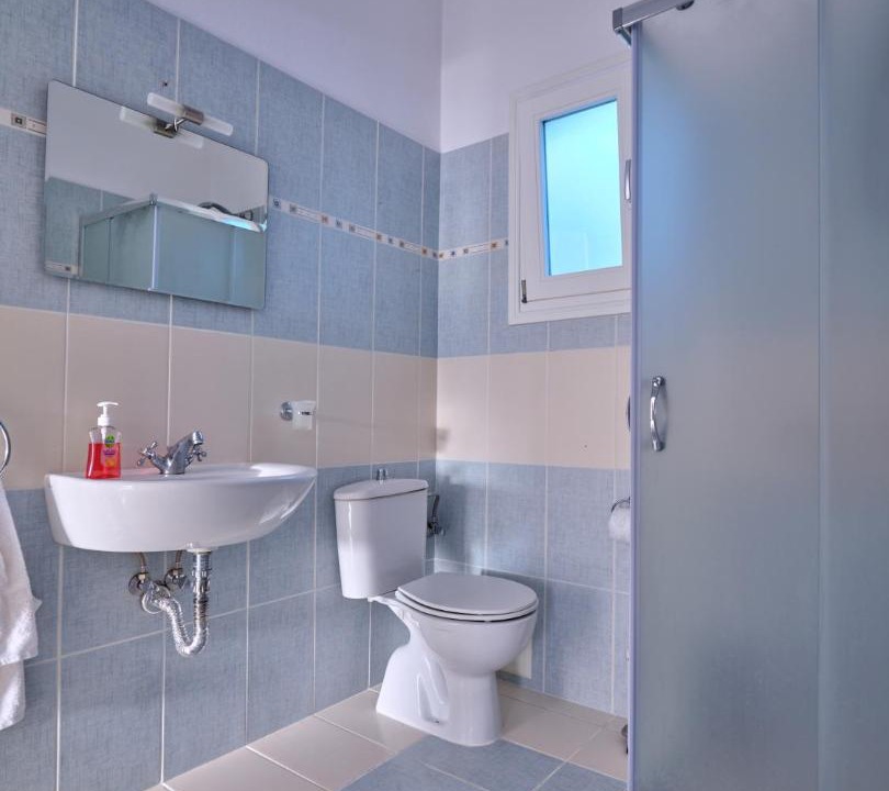 Photo of Bathroom in Ampelas