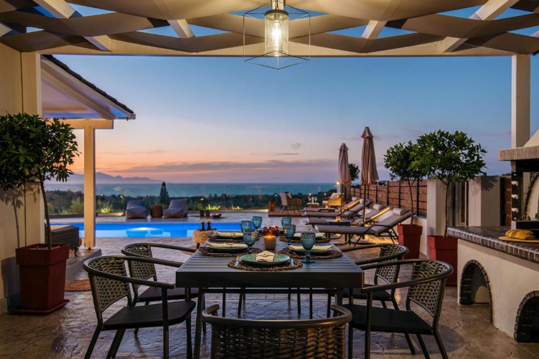 Photo of Others in Planos