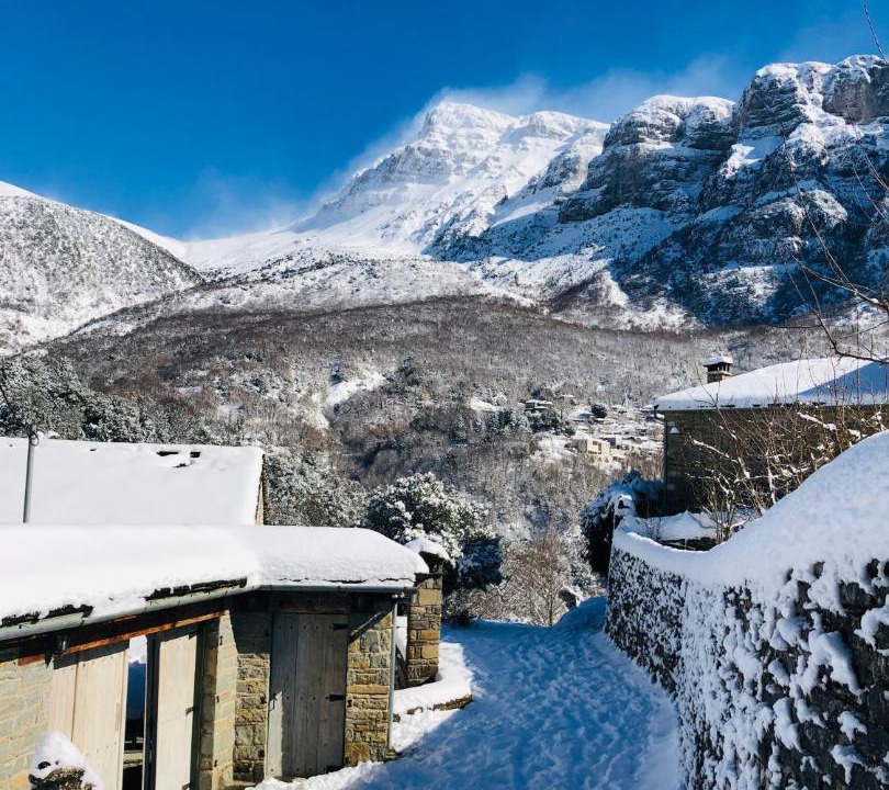 Photo of Buildings in Papigo