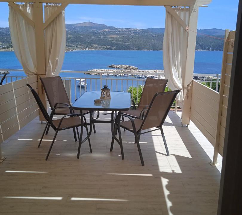 Photo of Patio Balcony in Foinikounta