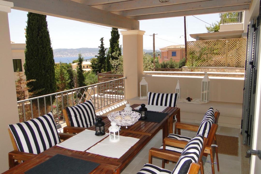 Photo of Patio Balcony in Agios Emilianos