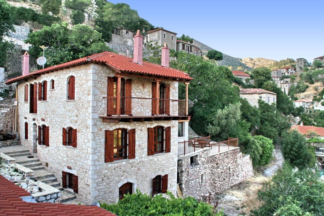 Photo of Buildings in Trikolonoi