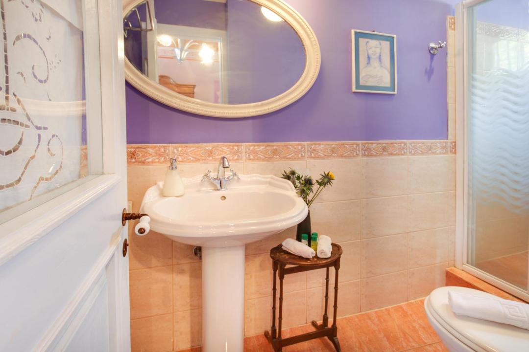 Photo of Bathroom in Faraklata