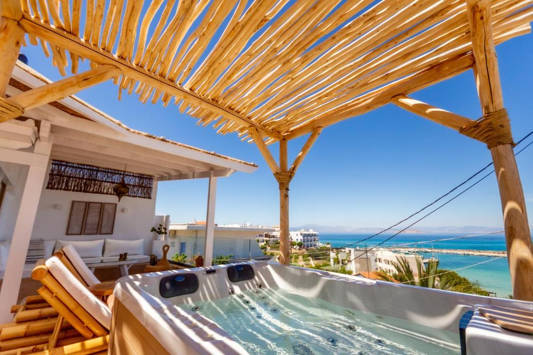 Photo of Patio Balcony in Milos