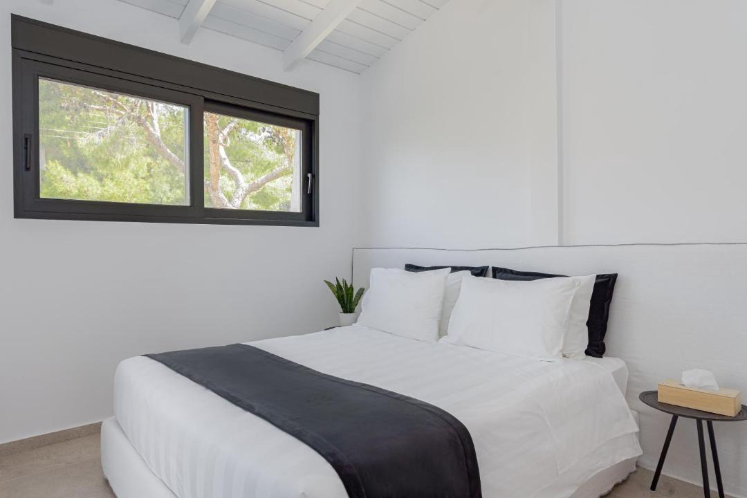 Photo of Bedroom in Saronida