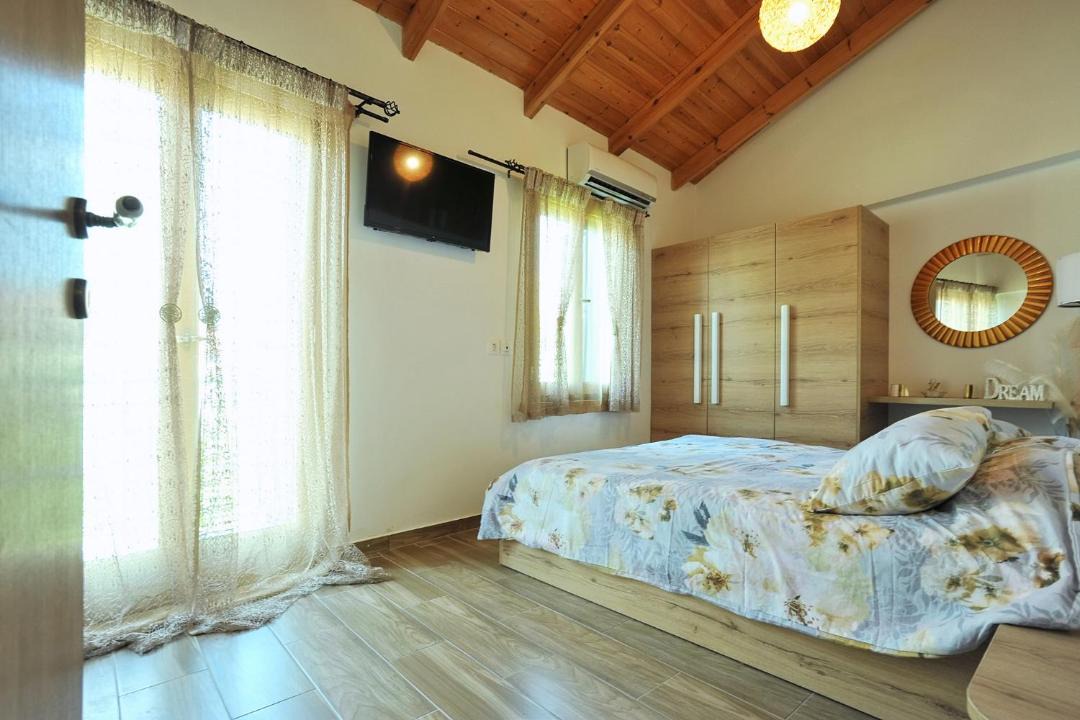 Photo of Bedroom in Galaxidi