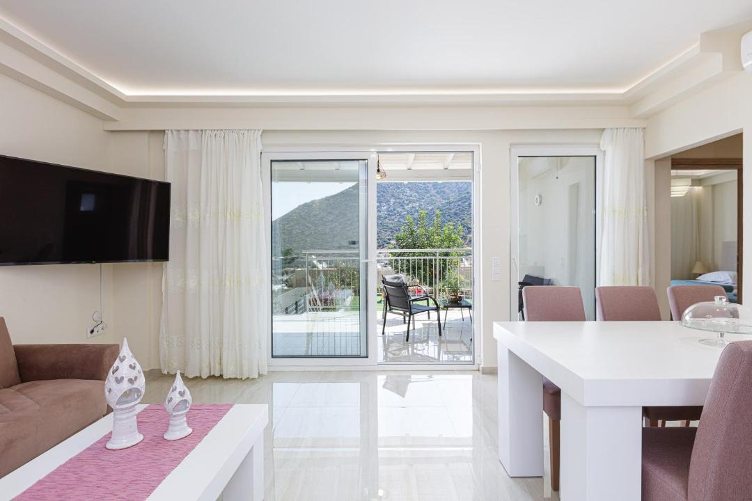 Photo of Livingroom in Vlichada