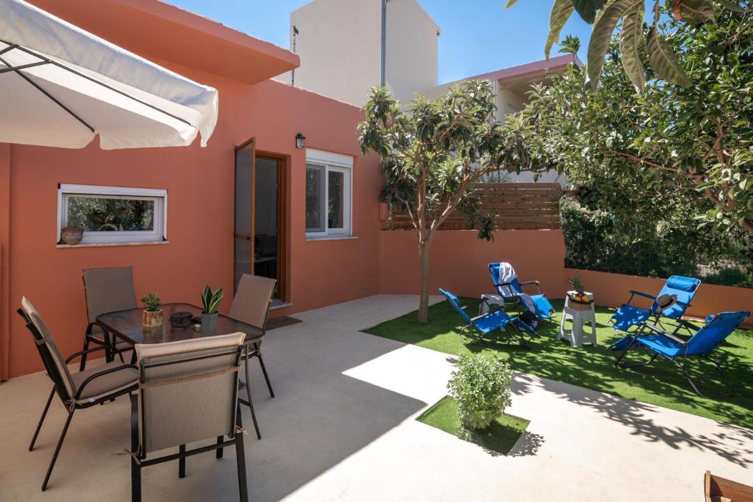 Photo of Patio Balcony in Analipsi