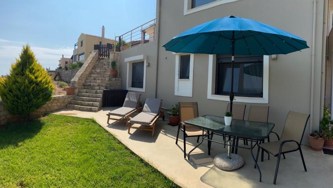 Photo of Patio Balcony in Megala Chorafia