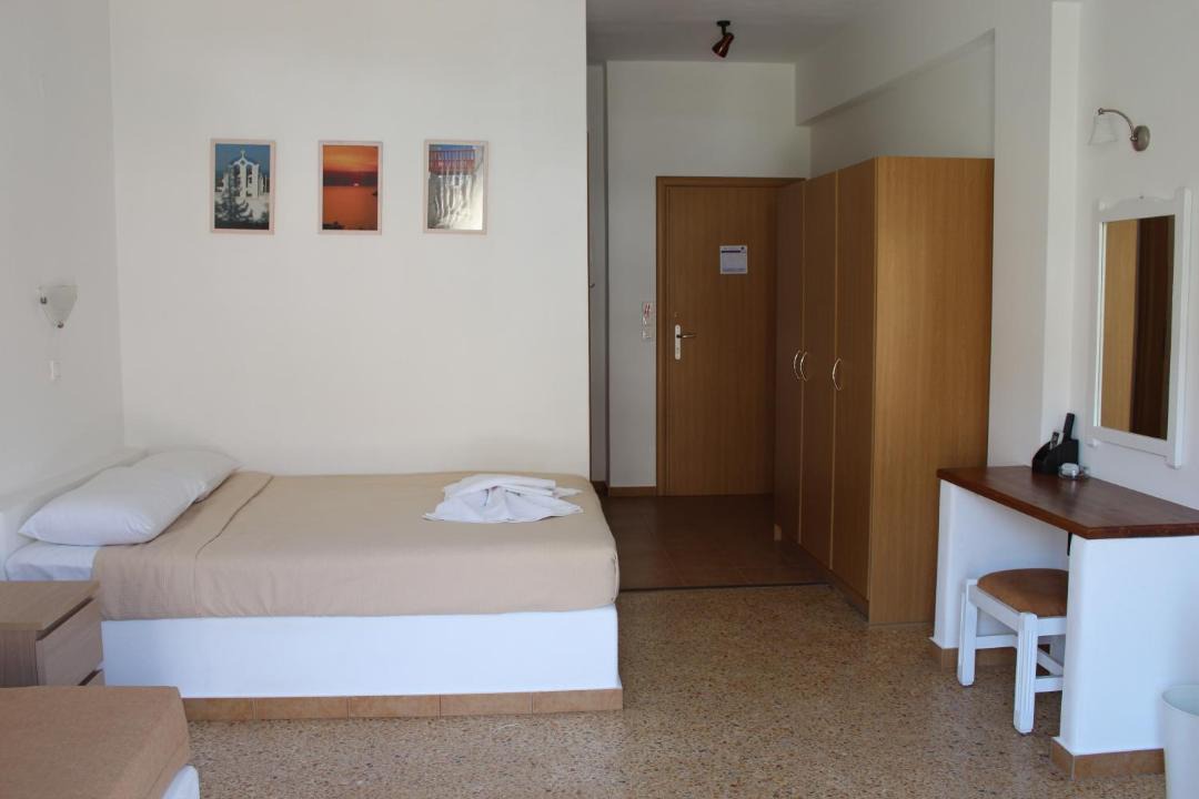 Photo of Bedroom in Kamares