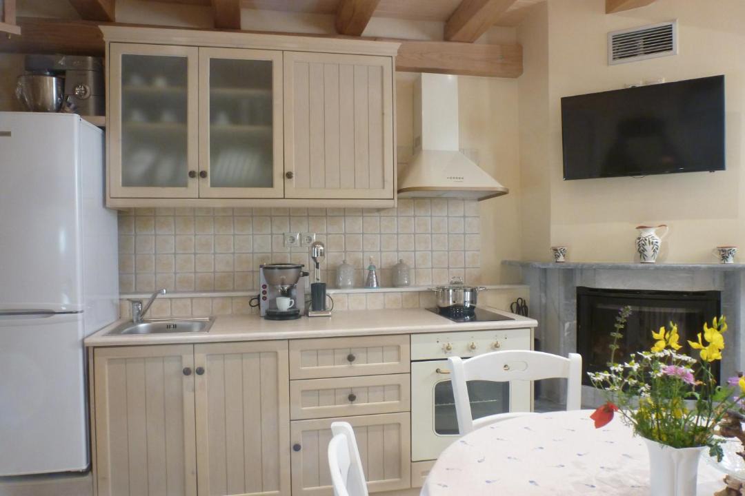 Photo of Kitchen in Avgonyma