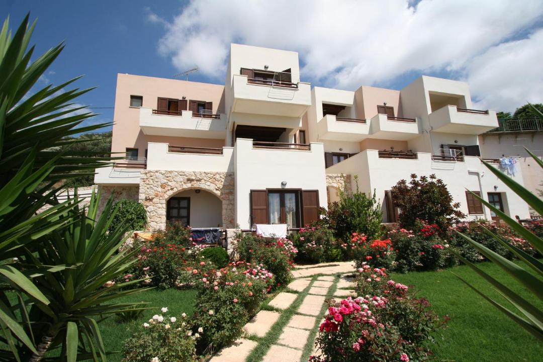Photo of Others in Limeniskos
