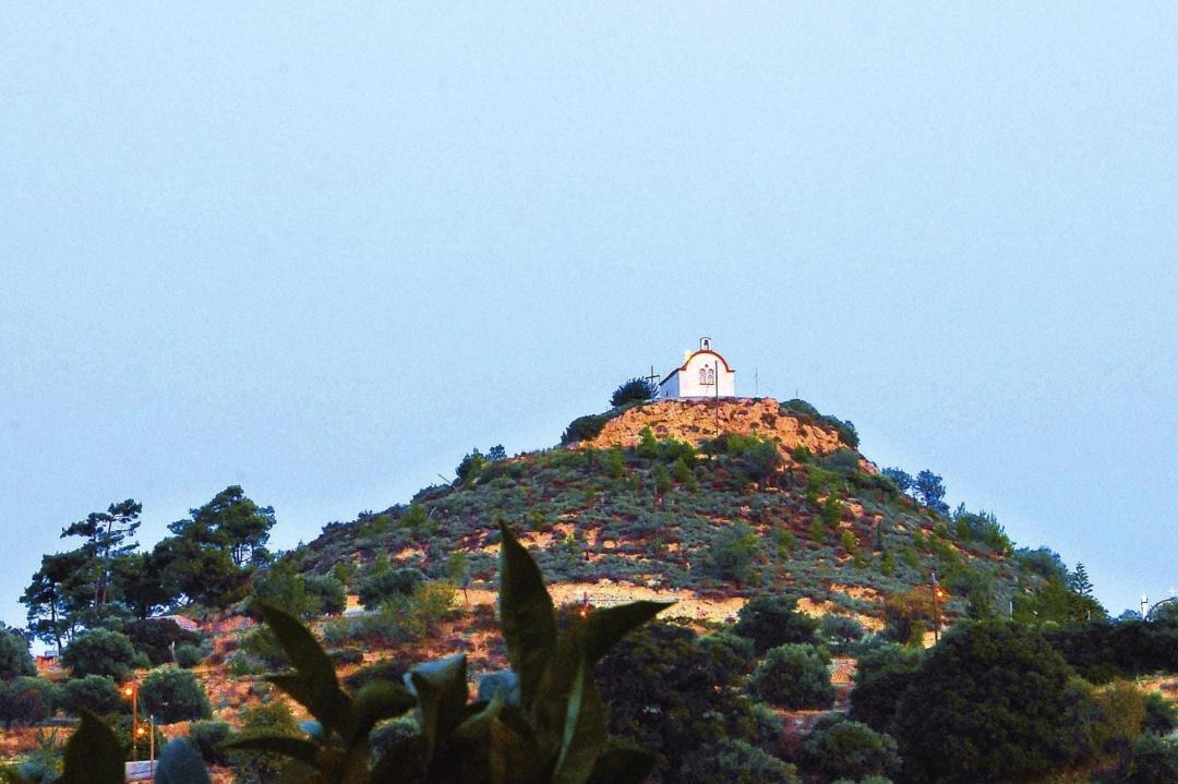 Photo of Others in Prina
