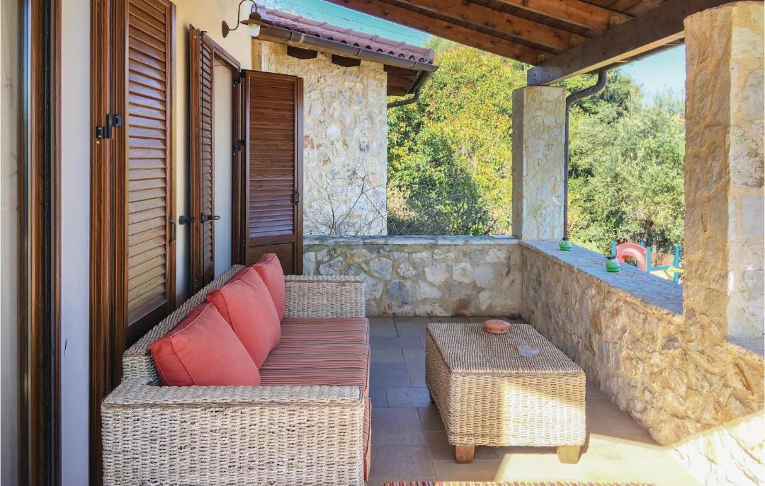 Photo of Patio Balcony in Ziria