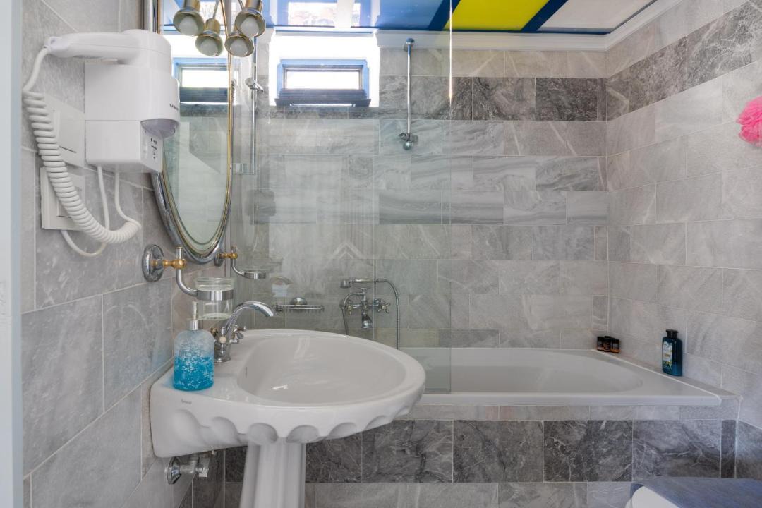 Photo of Bathroom in Loutro