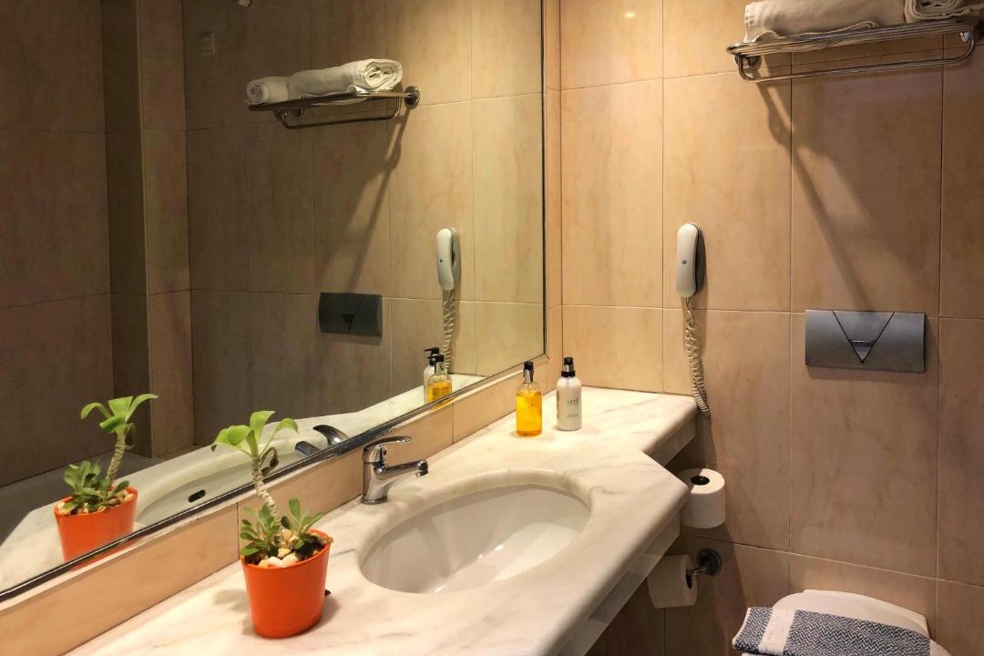 Photo of Bathroom in Ixia
