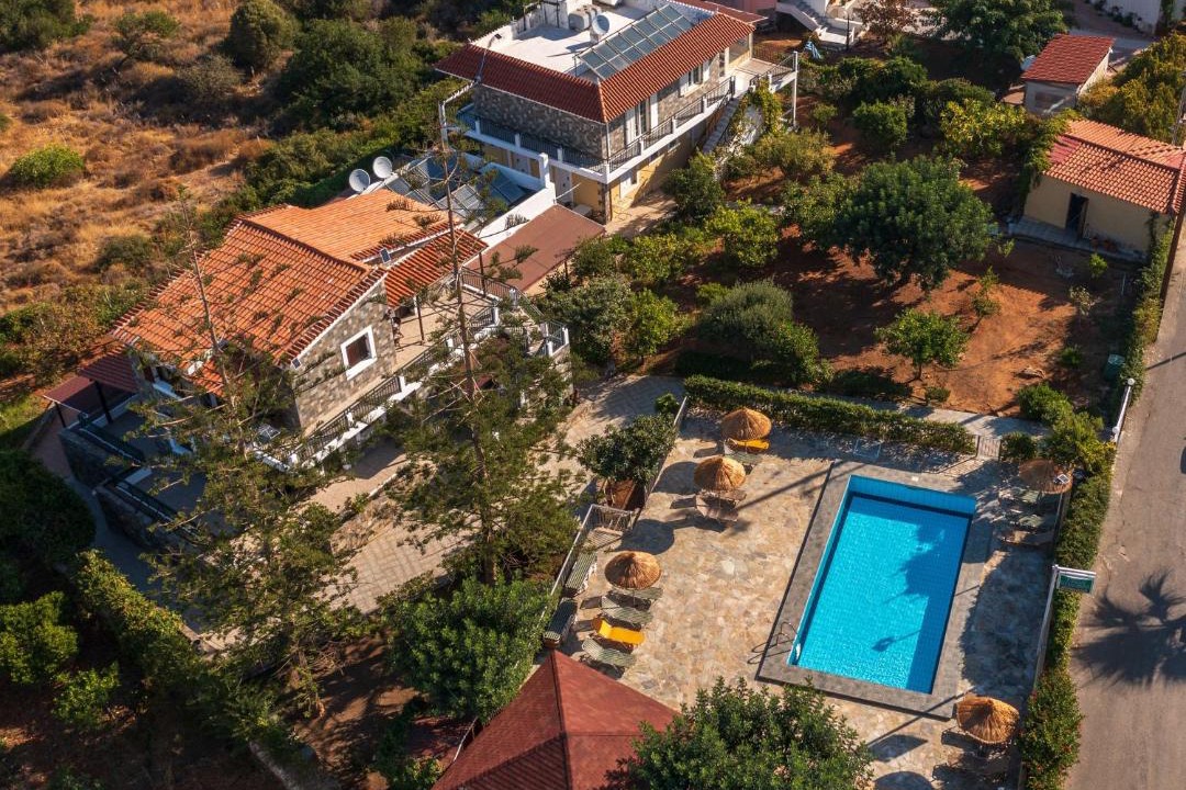 Photo of Others in Old Hersonissos