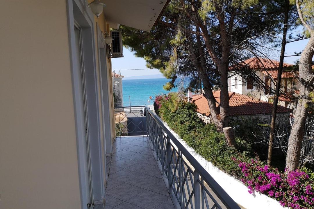 Photo of Patio Balcony in Akrogialion