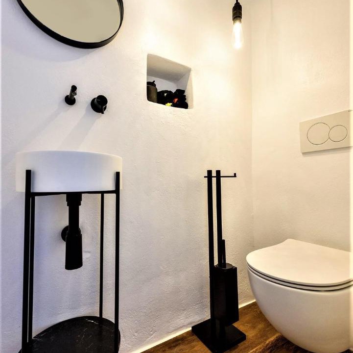 Photo of Bathroom in Krotiri