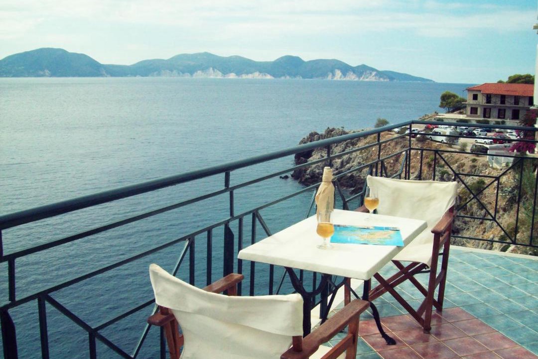 Photo of Patio Balcony in Frourion