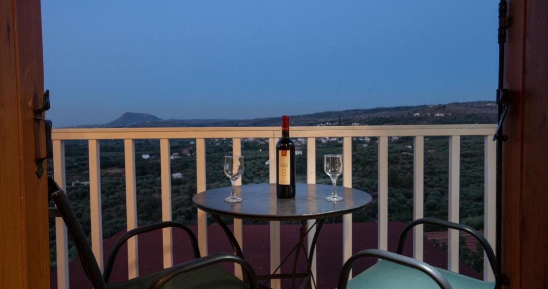 Photo of Patio Balcony in Makhairoi