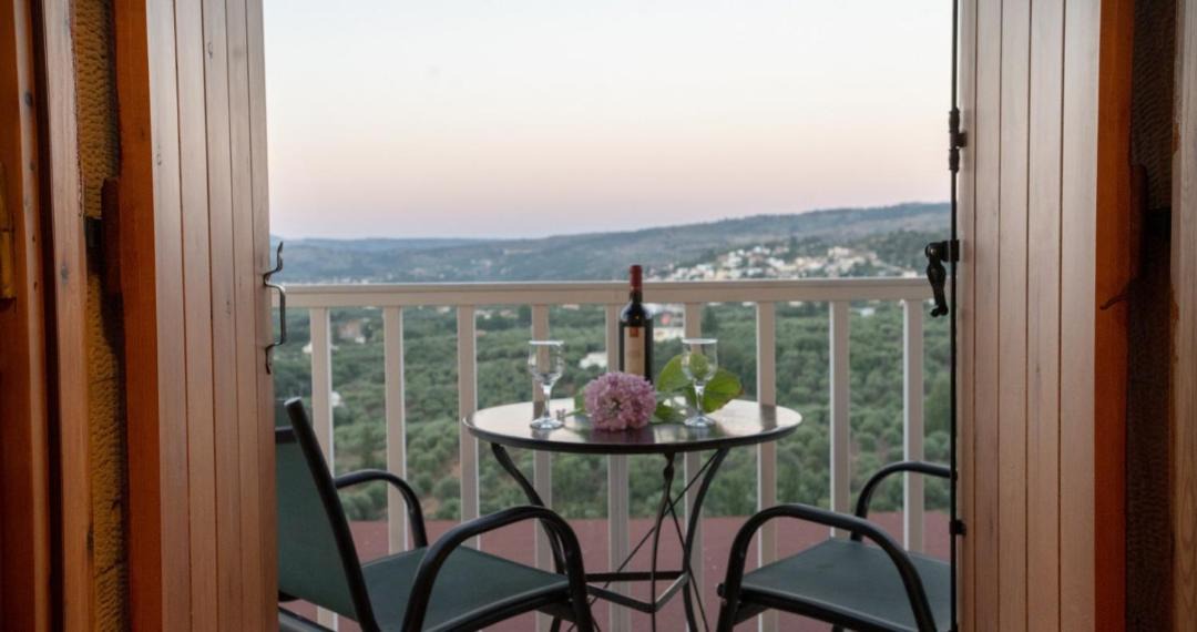Photo of Patio Balcony in Makhairoi