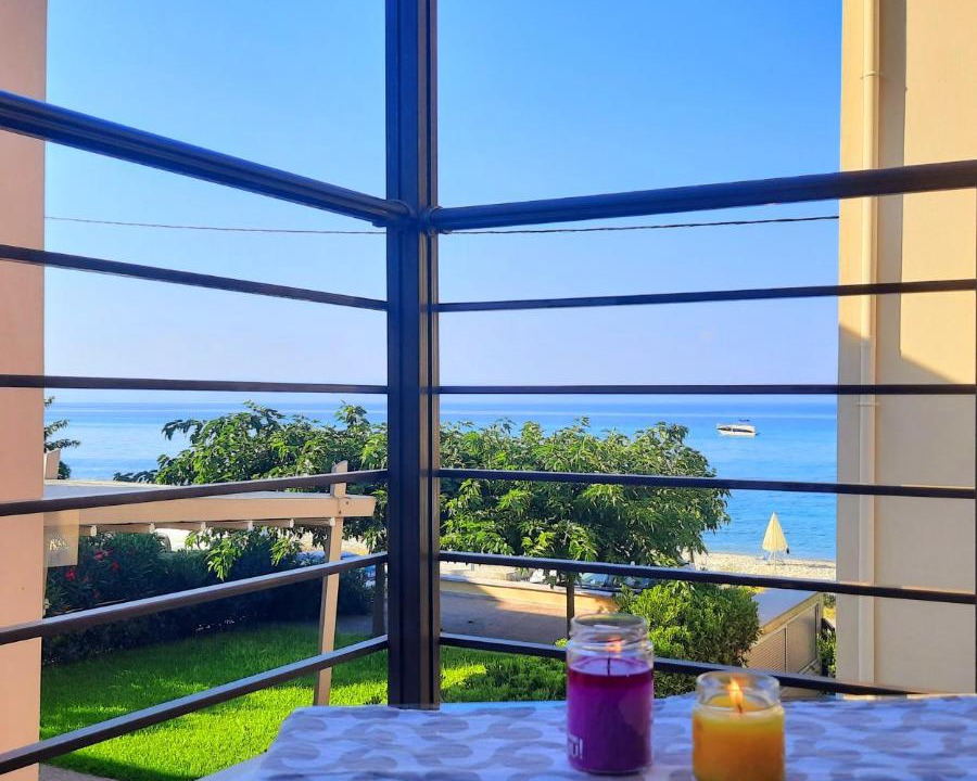 Photo of Patio Balcony in Polichrono