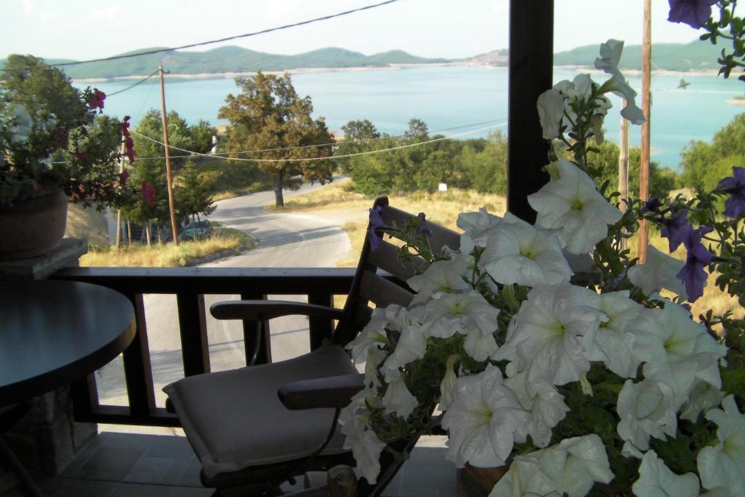 Photo of Patio Balcony in Lake Plastiras