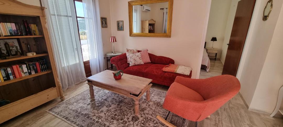 Photo of Livingroom in Agios Georgios Pagon