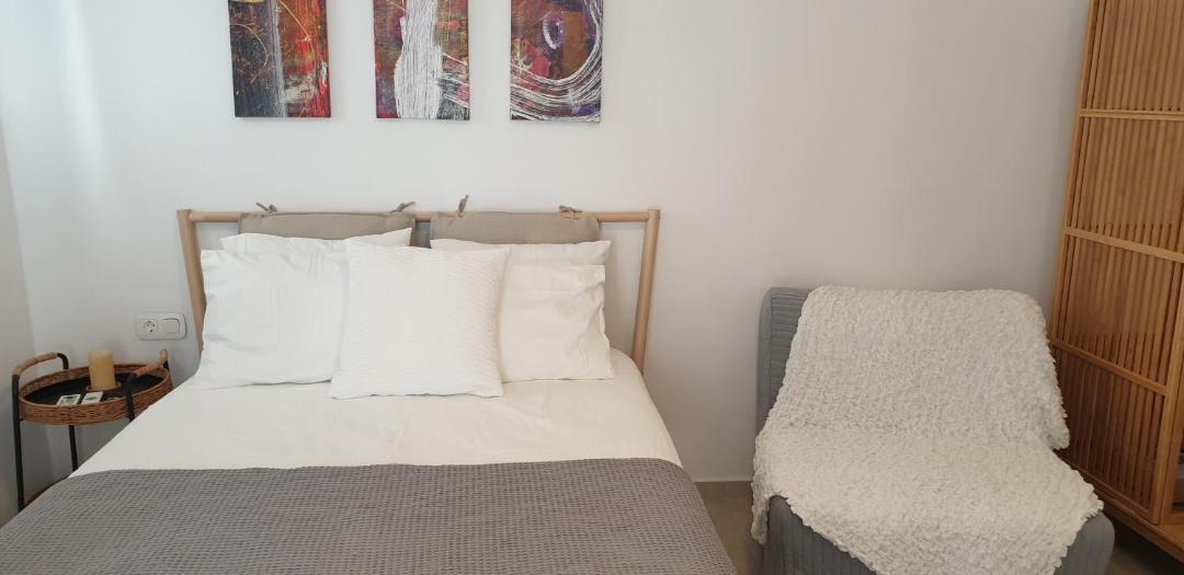 Photo of Bedroom in Platis Gialos