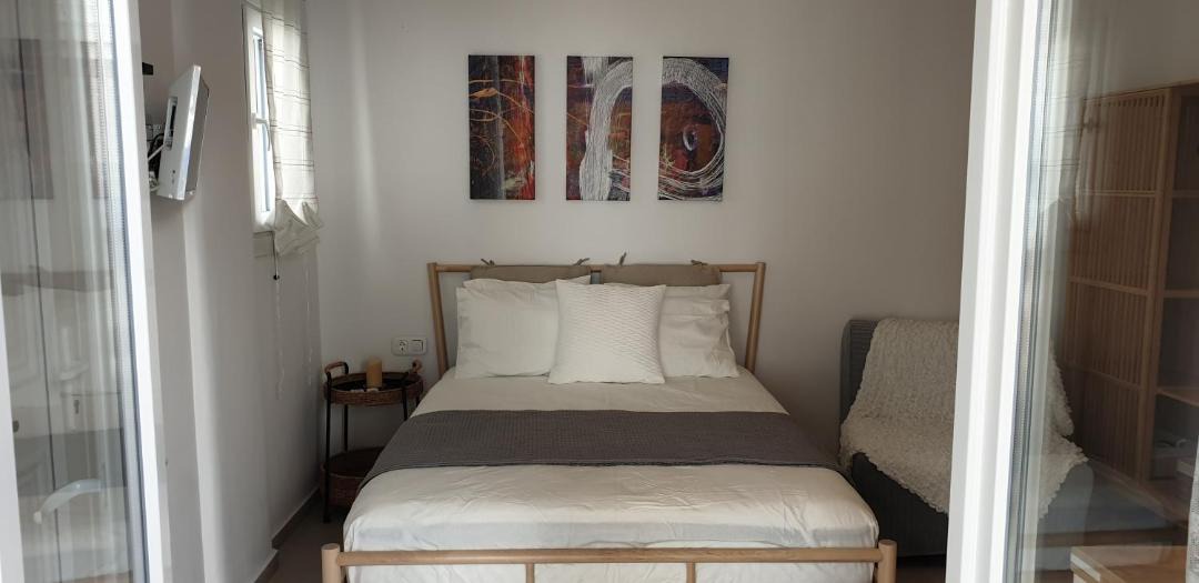 Photo of Bedroom in Platis Gialos