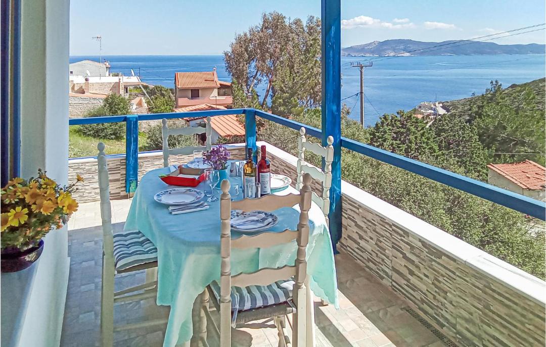 Photo of Patio Balcony in Lavreotiki
