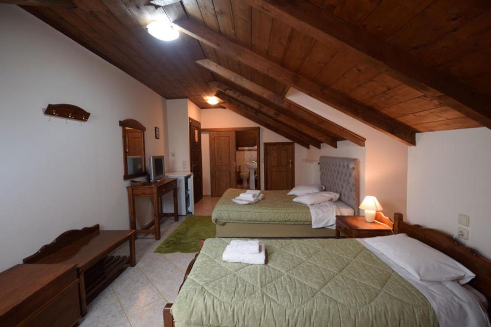 Photo of Bedroom in Karpenisi