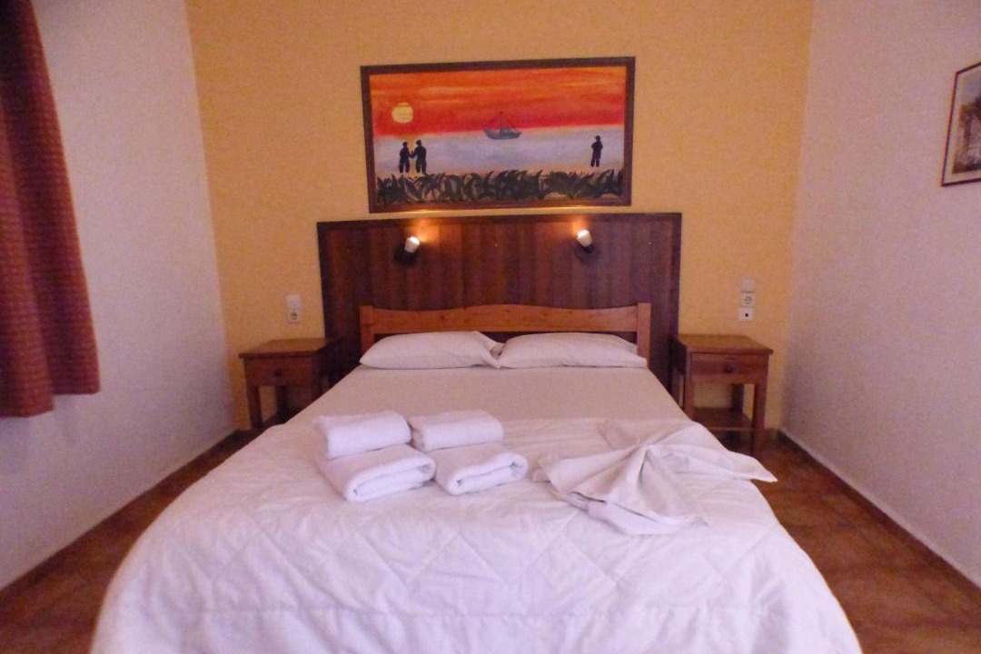 Photo of Bedroom in Analipsi