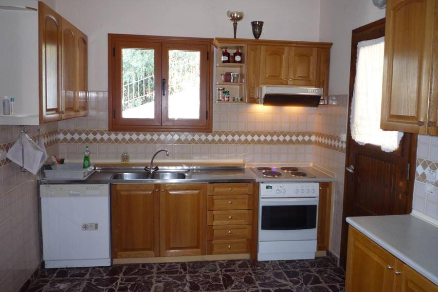 Photo of Kitchen in Votsi