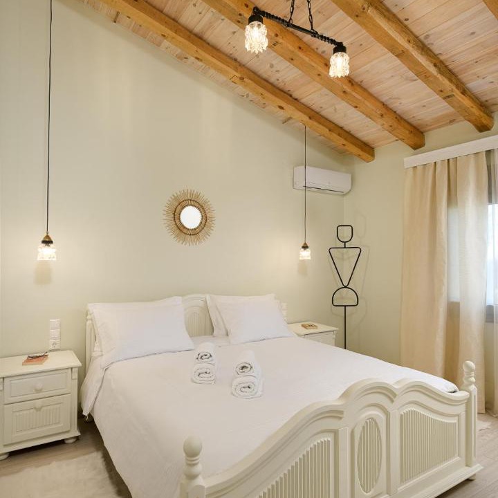 Photo of Bedroom in Alithini
