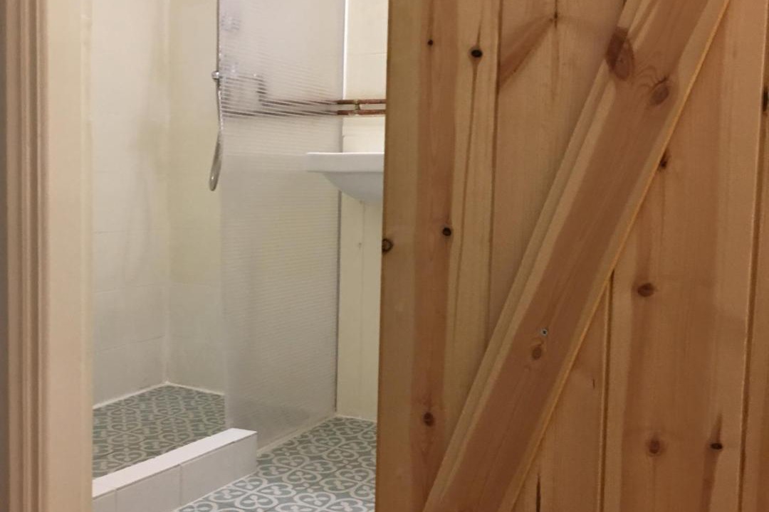 Photo of Bathroom in Larissa