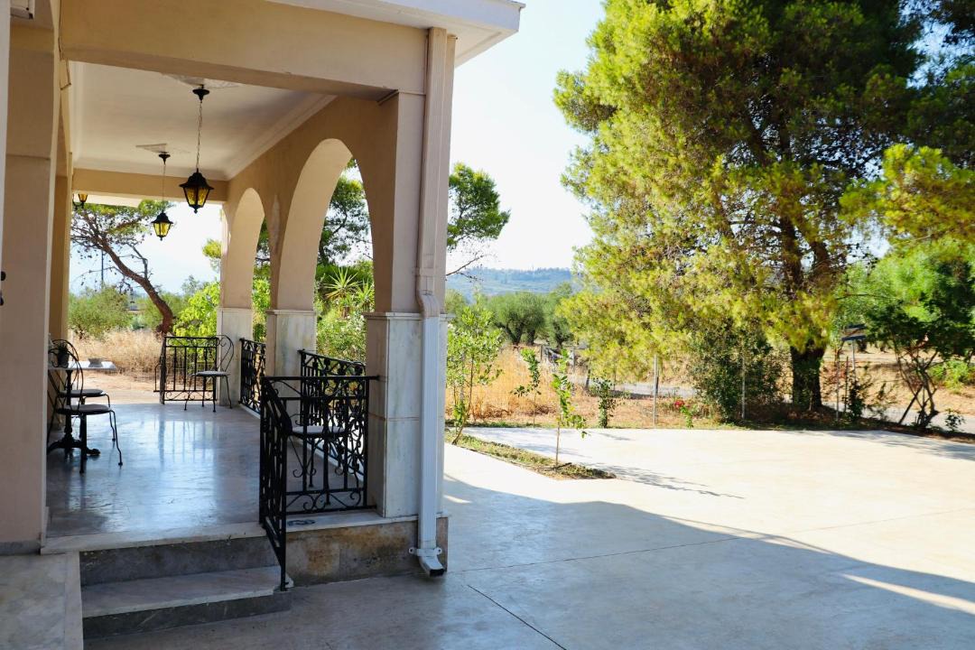 Photo of Others in Neromilos