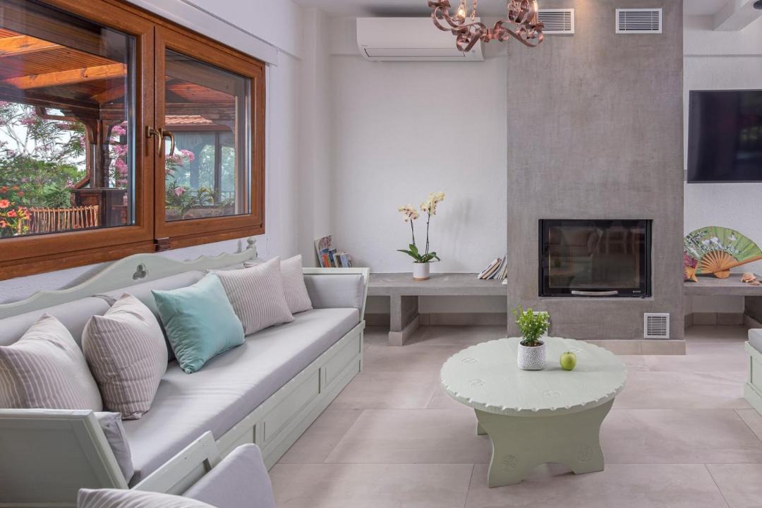 Photo of Others in Kalivia Poliyirou