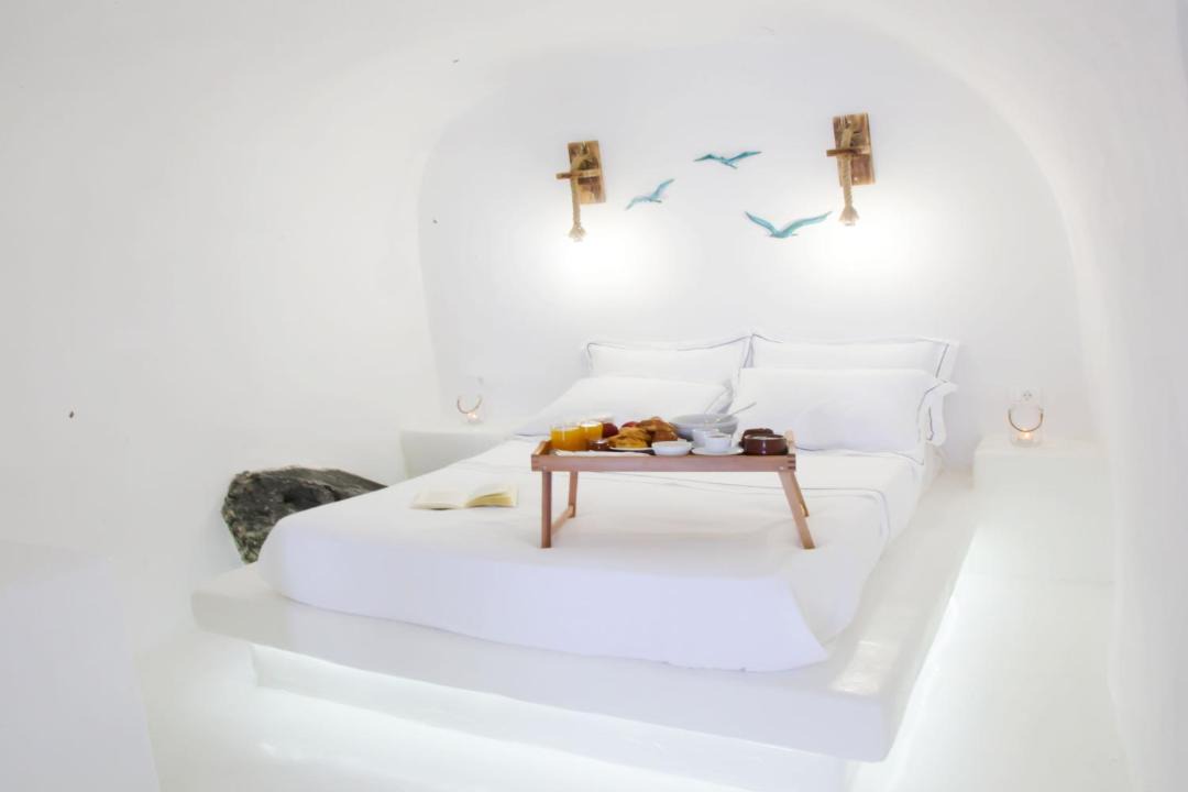 Photo of Others in Oia