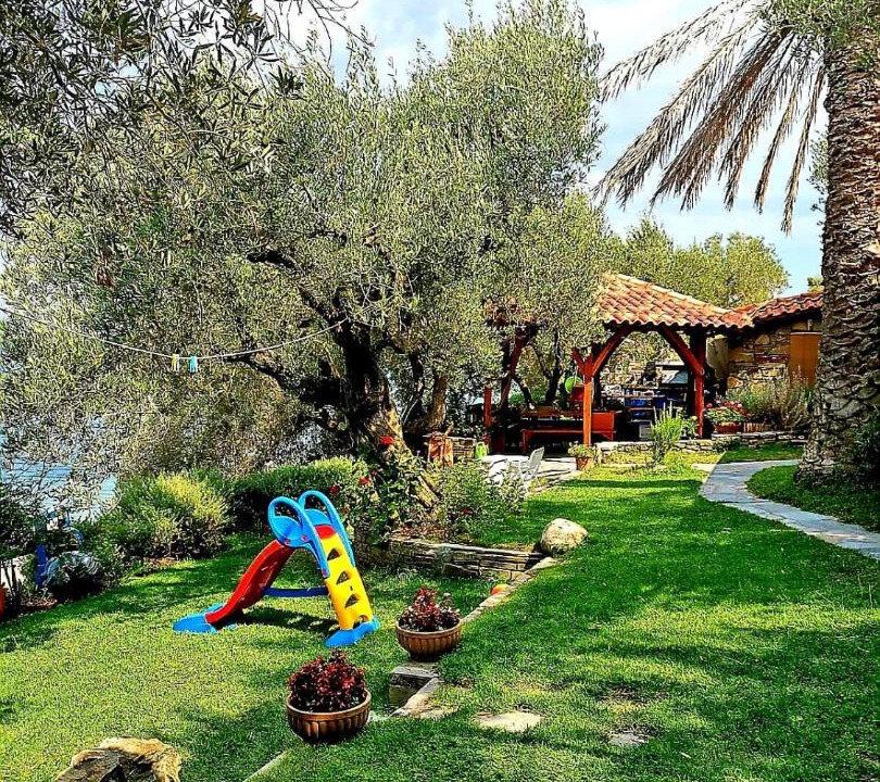Photo of Others in Paradhisos
