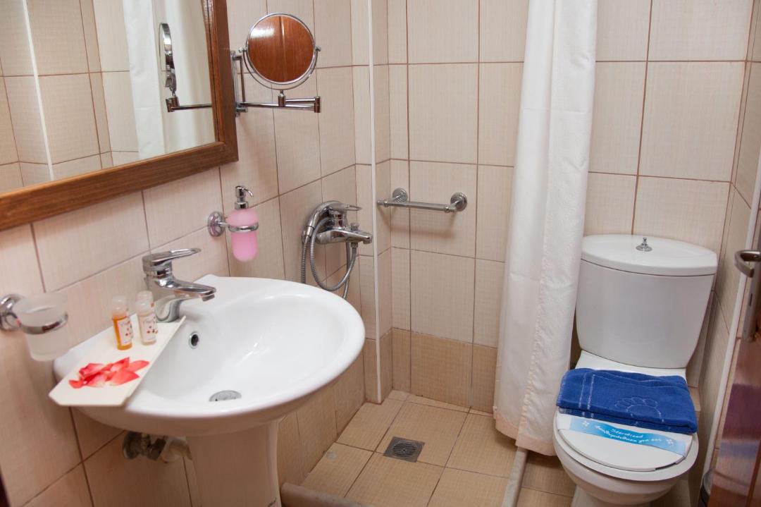 Photo of Bathroom in Agios Andreas