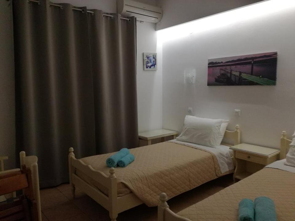 Photo of Bedroom in Ios Town